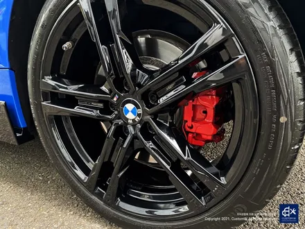 BMW 120i 704M 블랙유광 휠도색 + 레드 캘리퍼 도색 / 용인 처인구