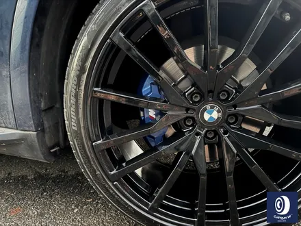 BMW G05 X5 22인치 휠 상처 수리 후, 블랙 유광 휠도색 + 부식 제거 후, 블루 캘리퍼 도색 / 용인 처인구