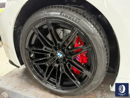 자주 입고 되는 BMW G87 M2 블랙 유광 휠도색 + 레드 캘리퍼 도색 / 용인 처인구