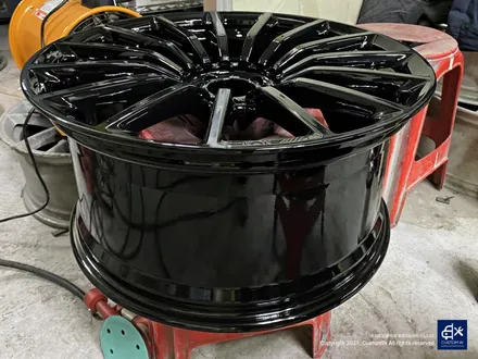 벤츠 GT43 AMG 휠수리 후 블랙유광 휠도색 + 레드 캘리퍼 도색 / 용인 처인구