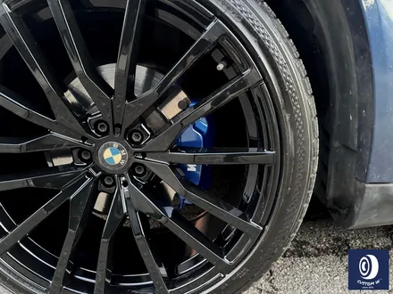 BMW G05 X5 22인치 휠 상처 수리 후, 블랙 유광 휠도색 + 부식 제거 후, 블루 캘리퍼 도색 / 용인 처인구