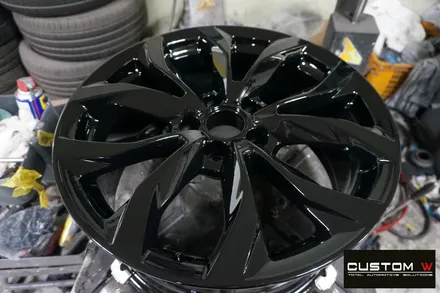 아우디 A6 35TDI 휠 상처 수리 후, 블랙 유광 휠도색. / 용인 처인구