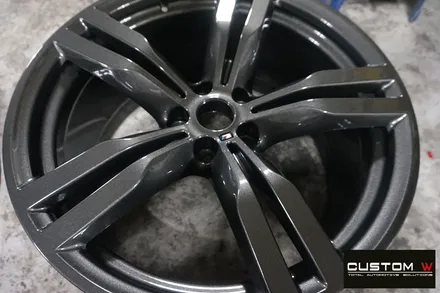 재방문 주신 고객. BMW G12 740LI 휠 상처 수리 후, 건메탈 휠복원 도색. / 용인 처인구