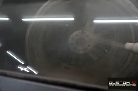 BMW F90 신형 M5 요즘 오너분들에게 대세라는 원톤 올 블랙.!하이그로시 블랙  검정 유광 휠도색 / 용인 처인구