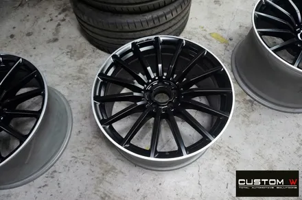 벤츠 GT43 AMG 무광 블랙실버 투톤 휠 + 골드 캘리퍼 도색 / 용인 처인구