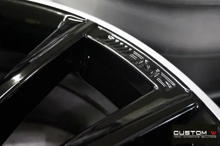 벤츠 GLC300 유광 블랙실버 투톤 휠 도색, 레드 캘리퍼 도색 / 용인 처인구