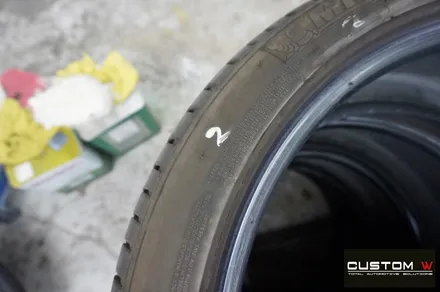 벤츠 CLS300d 블랙유광 휠도색 + 레드 캘리퍼 도색 / 용인 처인구