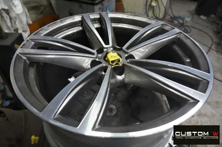 BMW 6GT 630d 19인치 블랙유광 휠도색 / 용인 처인구