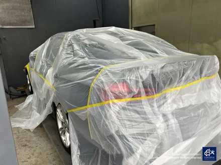 부식 걱정 없이 관리 가능! BMW F30 330i 휠수리 후 블랙유광 휠도색 + 블루 캘리퍼 도색 / 용인 처인구