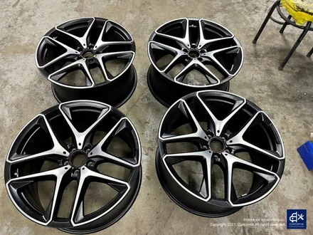 벤츠 GLE53 AMG 블랙유광 휠도색 + 레드 캘리퍼 도색 / 용인 처인구