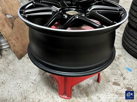 벤츠 S63 AMG 휠 상처 수리 후, 사틴 블랙 / 무광  블랙 실버 투톤 무광  복원 도색 / 용인 처인구