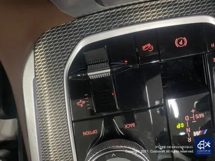 BMW G05 X5 22인치 742M 휠 상처 수리 후, 블랙 유광 휠도색 / 용인 처인구