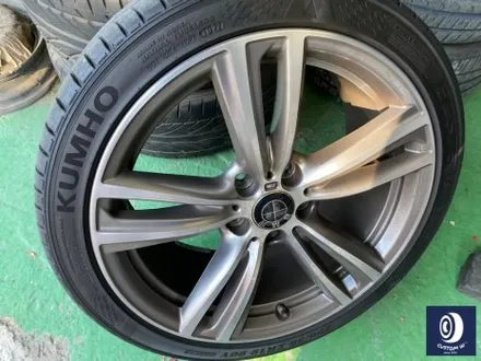 BMW F30 330i 442M 19인치 휠 상처 수리 및 부식 제거 /  약품 박리 ( 페인트 제거) 후, 블랙 + 실버 투톤 휠도색 / 용인 처인구