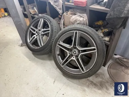 벤츠 W213 E300 AMG 라인 19인치 휠 상처 수리 후, 건메탈 그레이 휠 도색 / 용인 처인구