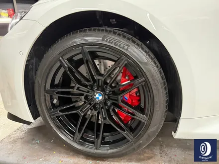 자주 입고 되는 BMW G87 M2 블랙 유광 휠도색 + 레드 캘리퍼 도색 / 용인 처인구