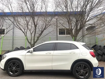 벤츠 GLA200 타 업체 휠수리 도색 불량 재작업 / 약품 박리 (페인트 제거) 후, 건메탈 그레이 휠도색 + 부식 제거 후, 블랙 캘리퍼도색 / 용인 처인구