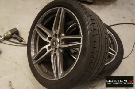 벤츠 W213 E300 AMG 라인 19인치 별휠 다이아몬드 컷팅 블랙 폴리시 작업, 캘리퍼 도색. / 용인 처인구