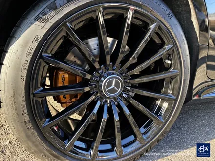 벤츠 GT43 AMG 블랙유광 휠도색 & 카본 세라믹 골드 캘리퍼 도색 / 용인 처인구