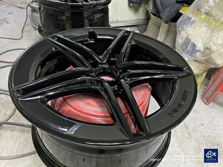 벤츠 A45 AMG 휠수리 후 블랙유광 휠도색 + 카본 세라믹 골드 캘리퍼 도색 / 용인 처인구