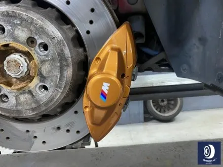 휠 수리 도색 불량 / BMW M4 763M 타 업체 잘못된 휠도색 약품 박리 / 페인트 제거 후, 사틴 블랙 휠 도색 재작업 + 카본 세라믹 골드 캘리퍼 도색 / 용인 처인구