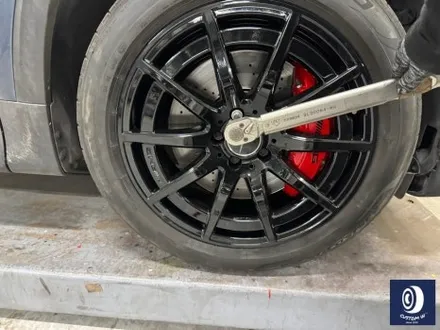 벤츠 GLB35 AMG 하이그로시 블랙 (검정 유광) 휠도색 + 레드 캘리퍼 도색 / 용인 처인구
