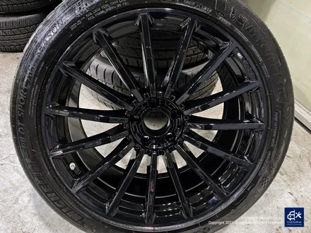 벤츠 GT43 AMG 휠수리 후 블랙유광 휠도색 + 레드 캘리퍼 도색 / 용인 처인구
