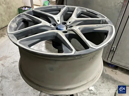 벤츠 GLE53 AMG 블랙유광 휠도색 + 레드 캘리퍼 도색 / 용인 처인구
