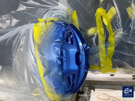 따끈따끈한 신차~(미등록 차량 / 번호판 미장착) BMW G70 740D 블랙 유광 휠 4개+휠 커버 20개 총 24개 도색 +  블루 캘리퍼 도색 / 용인 처인구