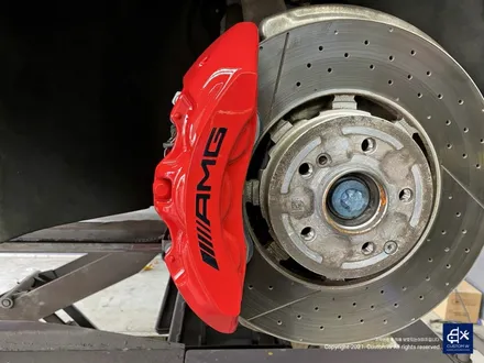 벤츠 GT43 AMG 휠수리 후 블랙유광 휠도색 + 레드 캘리퍼 도색 / 용인 처인구
