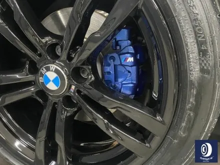 BMW F30 320d 441M 휠 상처 수리 후, 블랙 유광 휠도색 + 부식 녹 제거 후, 블루 캘리퍼 도색 / 용인 처인구
