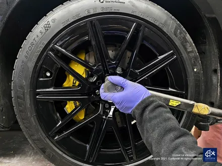 벤츠 GT43 AMG 블랙유광 휠도색 + 옐로우 캘리퍼 도색 / 용인 처인구