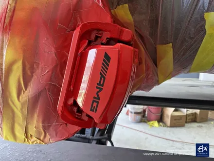 벤츠 GLE53 AMG 잘 못된 휠수리 박리 제거 후, 블랙유광 휠도색 + 레드 캘리퍼 도색 / 용인 처인구