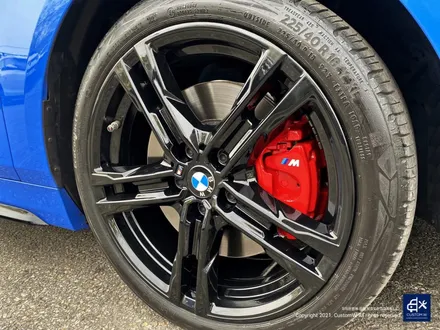 BMW 120i 704M 블랙유광 휠도색 + 레드 캘리퍼 도색 / 용인 처인구