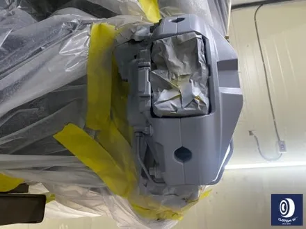 BMW 휠.. 왜 이렇게 만들까... 휠에 장착된 플라스틱 커버는 무슨 의미가 있나? 경량화? 디자인? 신형 740D 신0차 출고 작업 휠 커버 + 휠 블랙 도색 + 캘리퍼  도색 / 용인 처인구