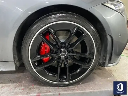 벤츠 CLS53 AMG 휠 상처 수리 후, 블랙 + 실버 투톤 휠도색 그리고  레드 캘리퍼 도색 작업까지_! (FEAT. 비 오는 날에도 작업 이상무_!!) / 용인 처인구