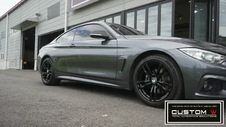 BMW 420d 쿠페 441M 휠 상처수리 후 블랙유광 휠도색, 얼라인먼트 교정. / 용인 처인구
