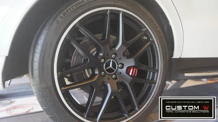 벤츠 GLE 63 AMG 맷블랙,실버 투톤 휠도색. / 용인 처인구