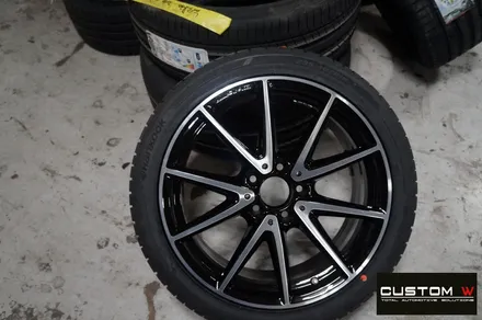 벤츠 A45AMG 상처난 다이아몬드 컷팅 휠 수리 후, 블랙 폴리시 휠로 만들었습니다. / 용인 처인구