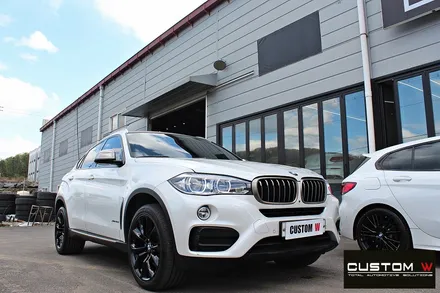 BMW X6 40d 기존 휠 도색 차량 휠 상처 수리 후 블랙유광 휠도색 재작업 / 용인 처인구