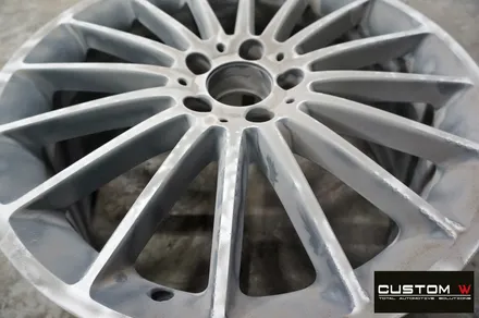 벤츠 A45 AMG 휠 상처 수리 후 매트블랙 휠도색 / 용인 처인구