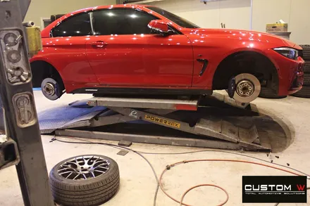 BMW 430i 컨버터블 휠 상처 수리 후 블랙유광 휠도색 / 용인 처인구