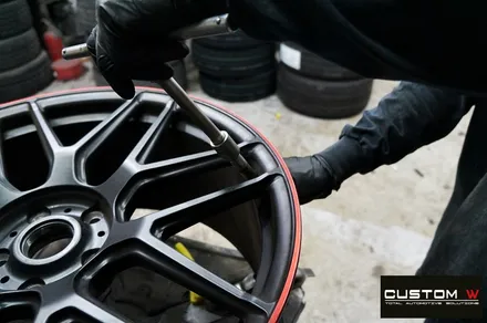 벤츠 신형 G63 AMG 휠 상처 수리 후 블랙 레드 무광 투톤 휠도색 / 용인 처인구