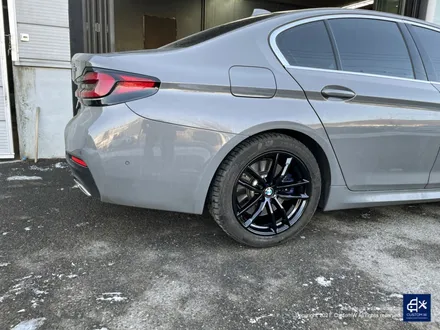 단조로운 실버휠의 변신! BMW G30 520i 662M 블랙유광 휠도색 / 용인 처인구