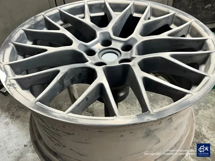 포르쉐 마칸 GTS 휠수리 후 젯블랙 휠도색 / 용인 처인구