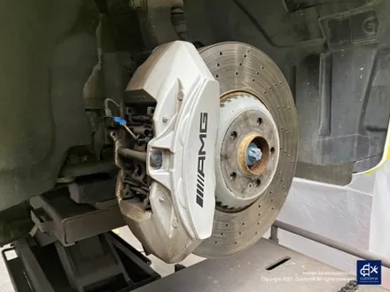 벤츠 E53 AMG 휠수리 후 블랙 실버 투톤 무광 휠도색 + 레드 캘리퍼 도색 / 용인 처인구