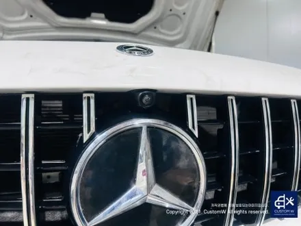 CLS300d 어라운드뷰 순정 360카메라 , 전방 범퍼 사고로인한 판금도색. / 용인 처인구