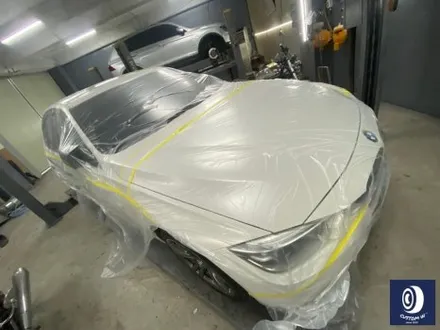 BMW F30 320d 441M 휠 상처 수리 후, 블랙 유광 휠도색 + 부식 녹 제거 후, 블루 캘리퍼 도색 / 용인 처인구