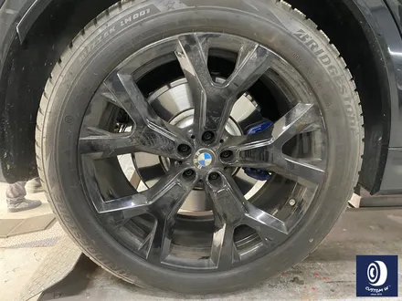 BMW X7 913M 22인치 휠 상처 수리 후, 다이아몬드 커팅 휠 복원 / 용인 처인구