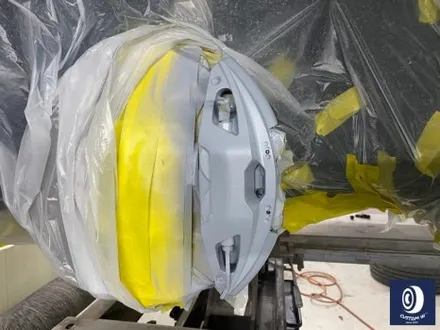 BMW 휠.. 왜 이렇게 만들까... 휠에 장착된 플라스틱 커버는 무슨 의미가 있나? 경량화? 디자인? 신형 740D 신0차 출고 작업 휠 커버 + 휠 블랙 도색 + 캘리퍼  도색 / 용인 처인구
