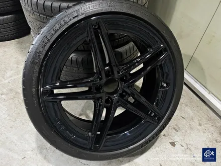벤츠 A45 AMG 휠수리 후 블랙유광 휠도색 + 카본 세라믹 골드 캘리퍼 도색 / 용인 처인구